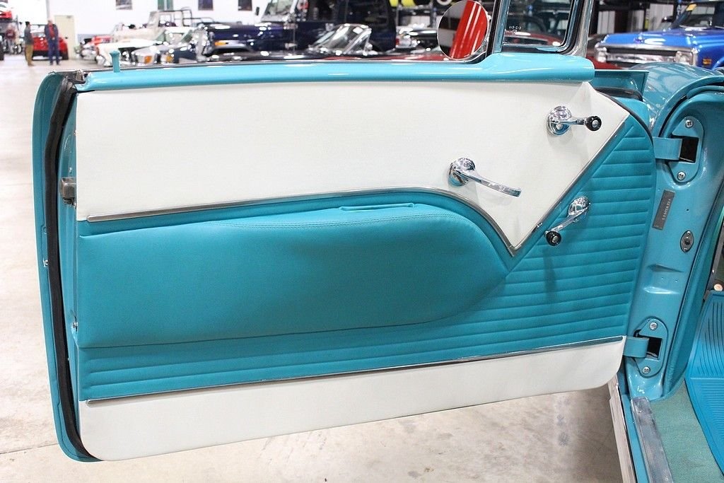 1955 Chevrolet Bel Air photo 14