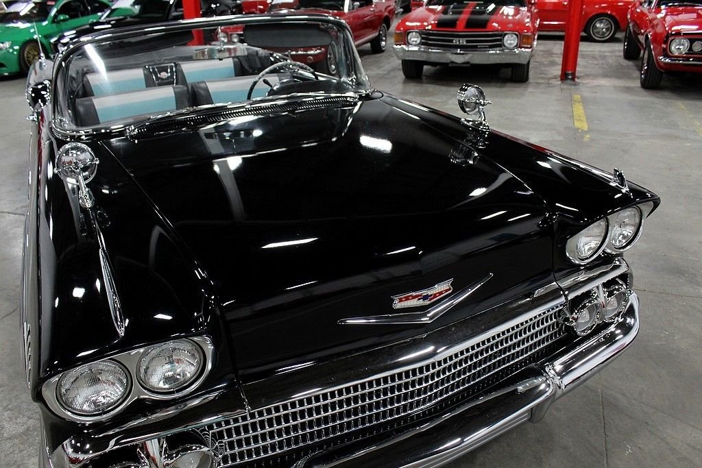 1958 Chevrolet Impala photo 9