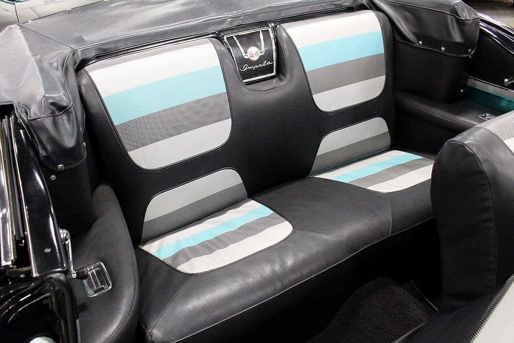 1958 Chevrolet Impala photo 15