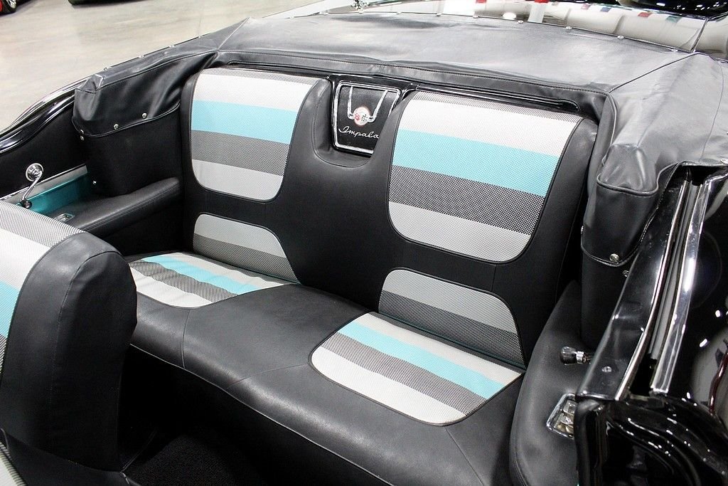 1958 Chevrolet Impala photo 19