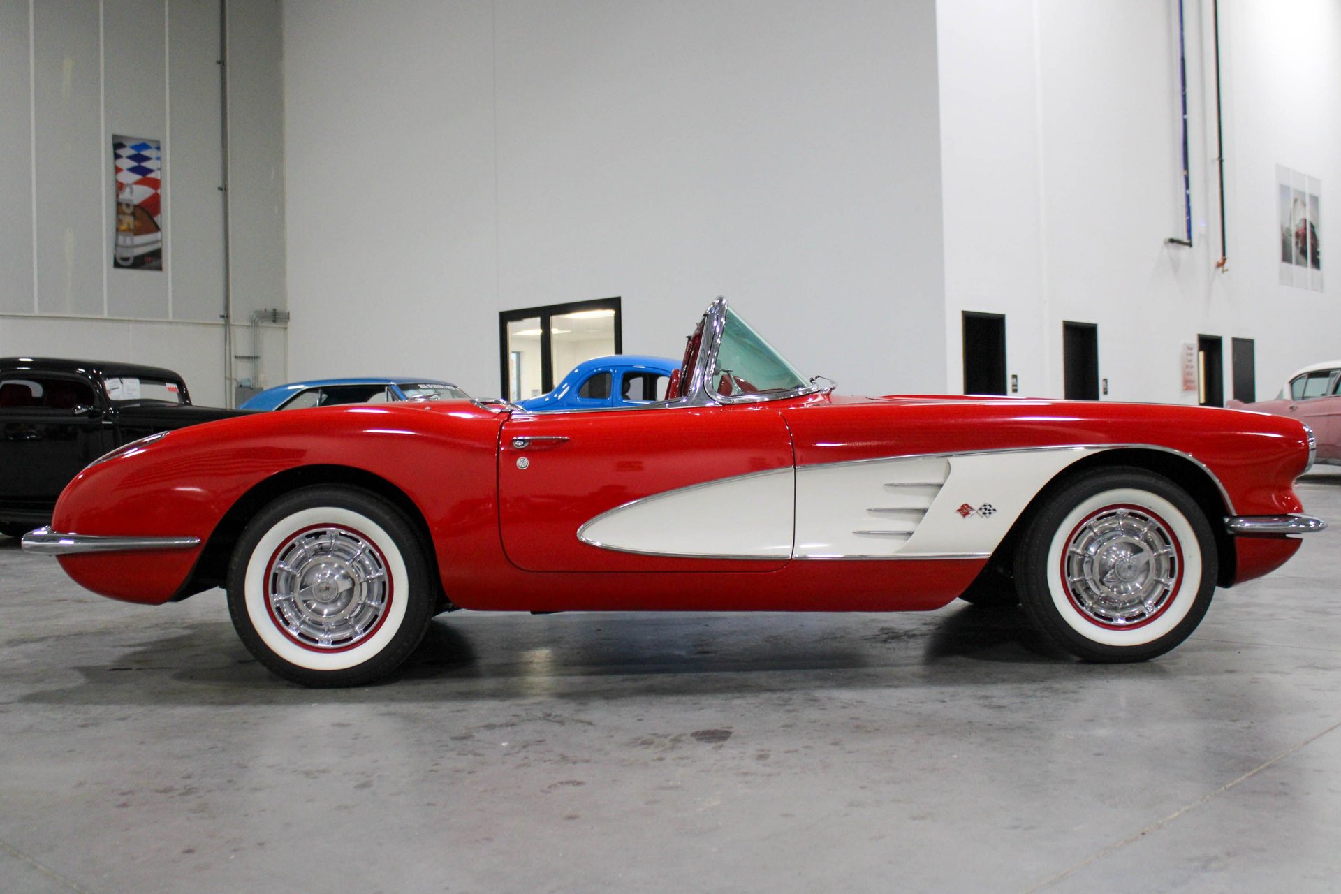 1960 Chevrolet Corvette photo 8