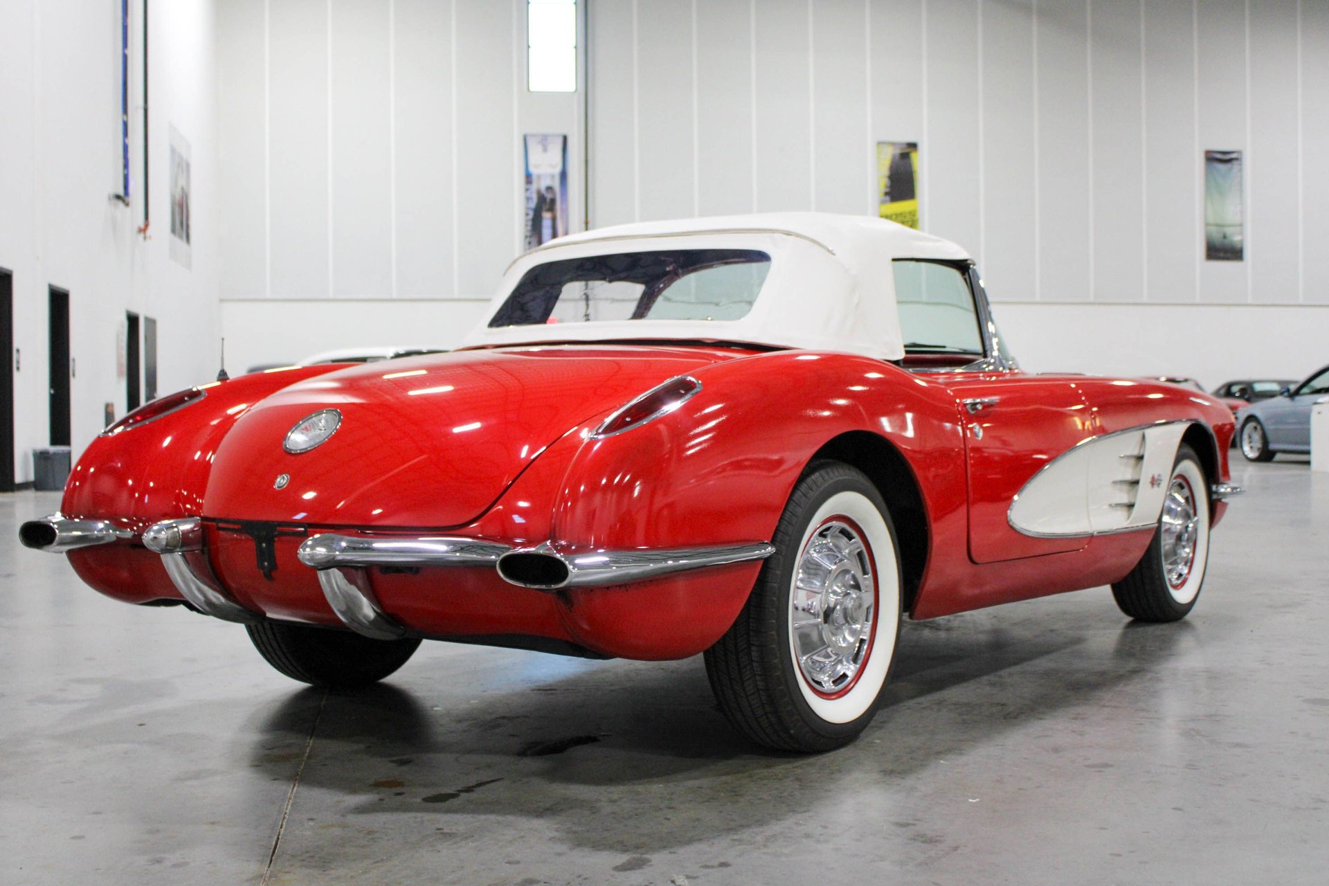 1960 Chevrolet Corvette photo 20