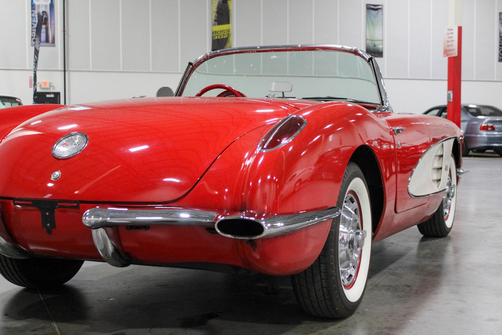 1960 Chevrolet Corvette photo 35