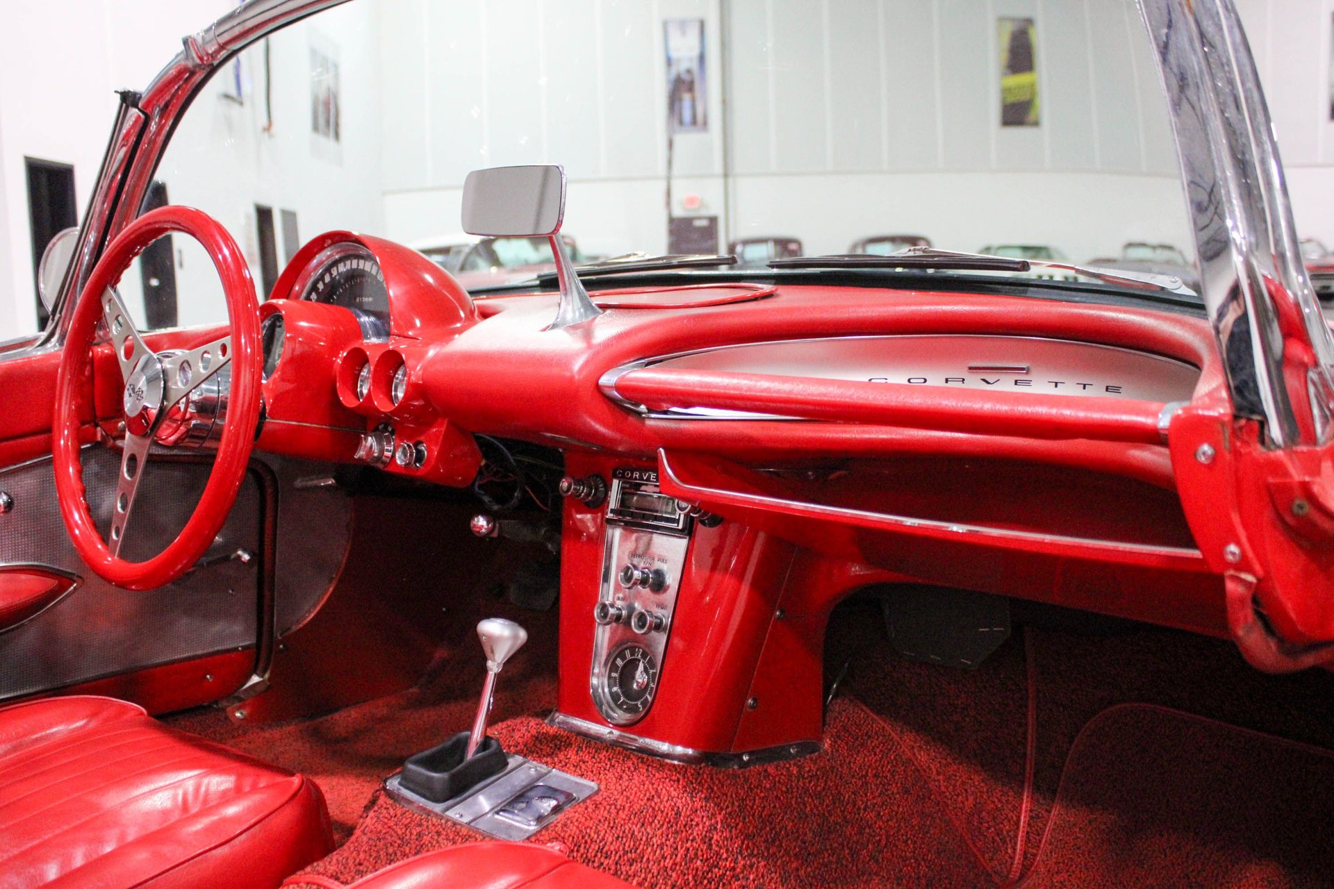 1960 Chevrolet Corvette photo 38