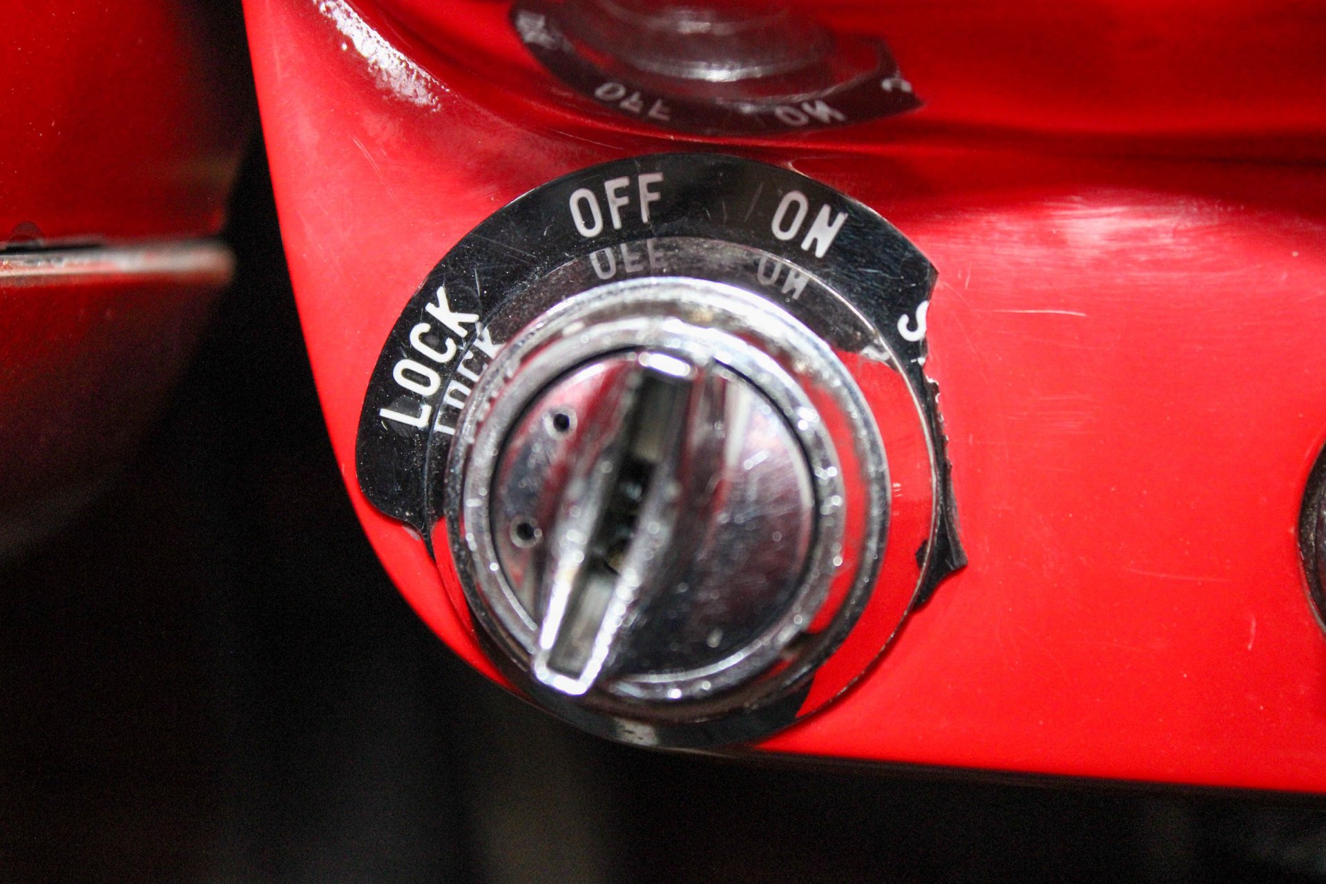 1960 Chevrolet Corvette photo 62