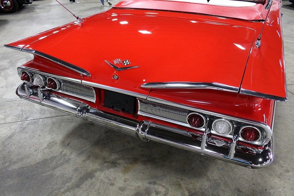 1960 Chevrolet Impala Convertible photo 9