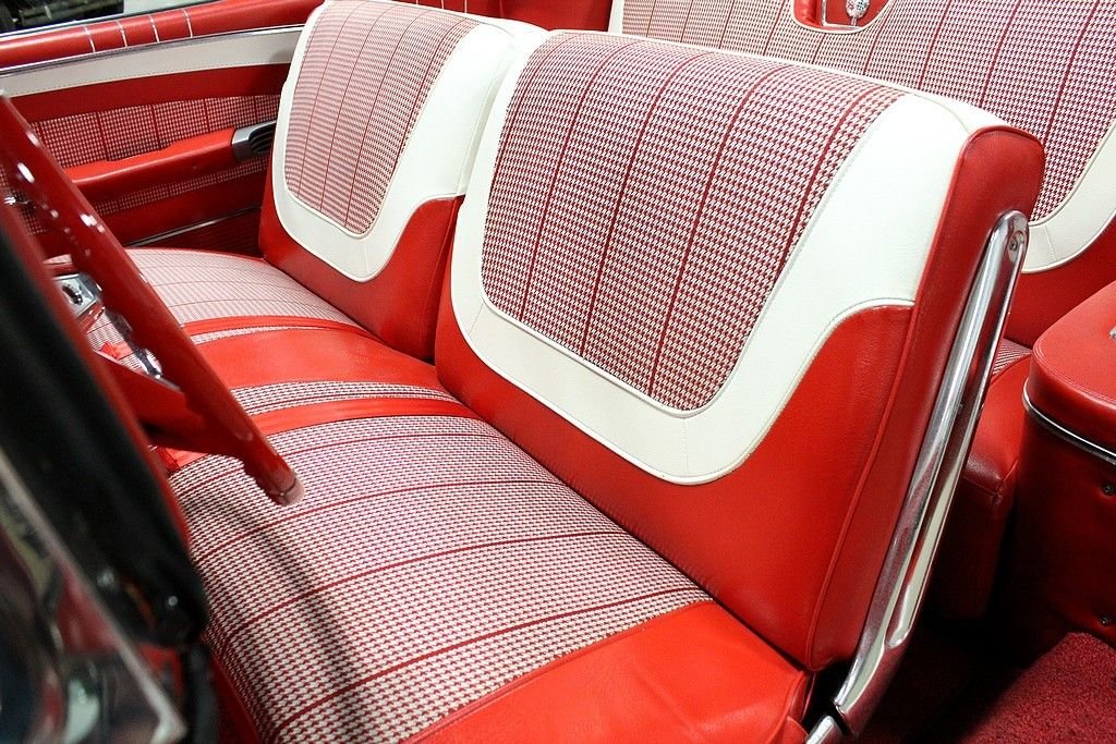 1960 Chevrolet Impala Convertible photo 16