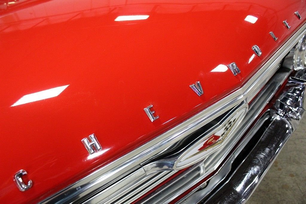1960 Chevrolet Impala Convertible photo 24