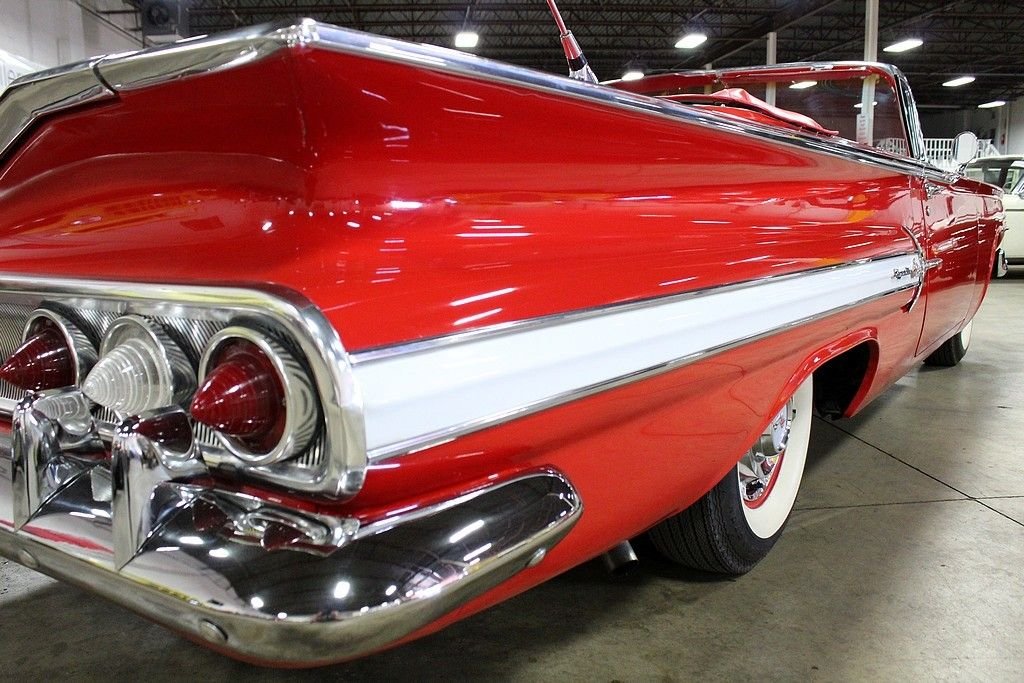 1960 Chevrolet Impala Convertible photo 28