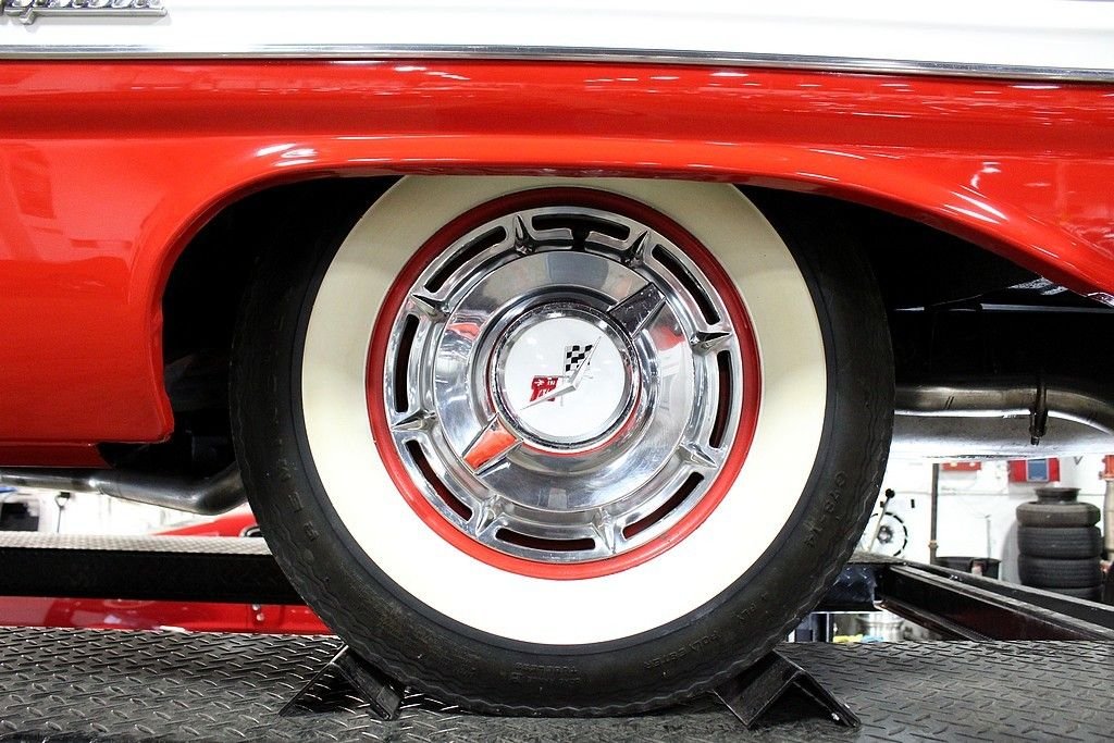 1960 Chevrolet Impala Convertible photo 77