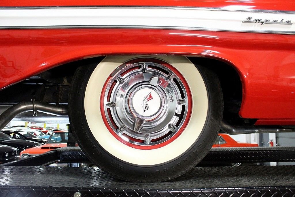 1960 Chevrolet Impala Convertible photo 81