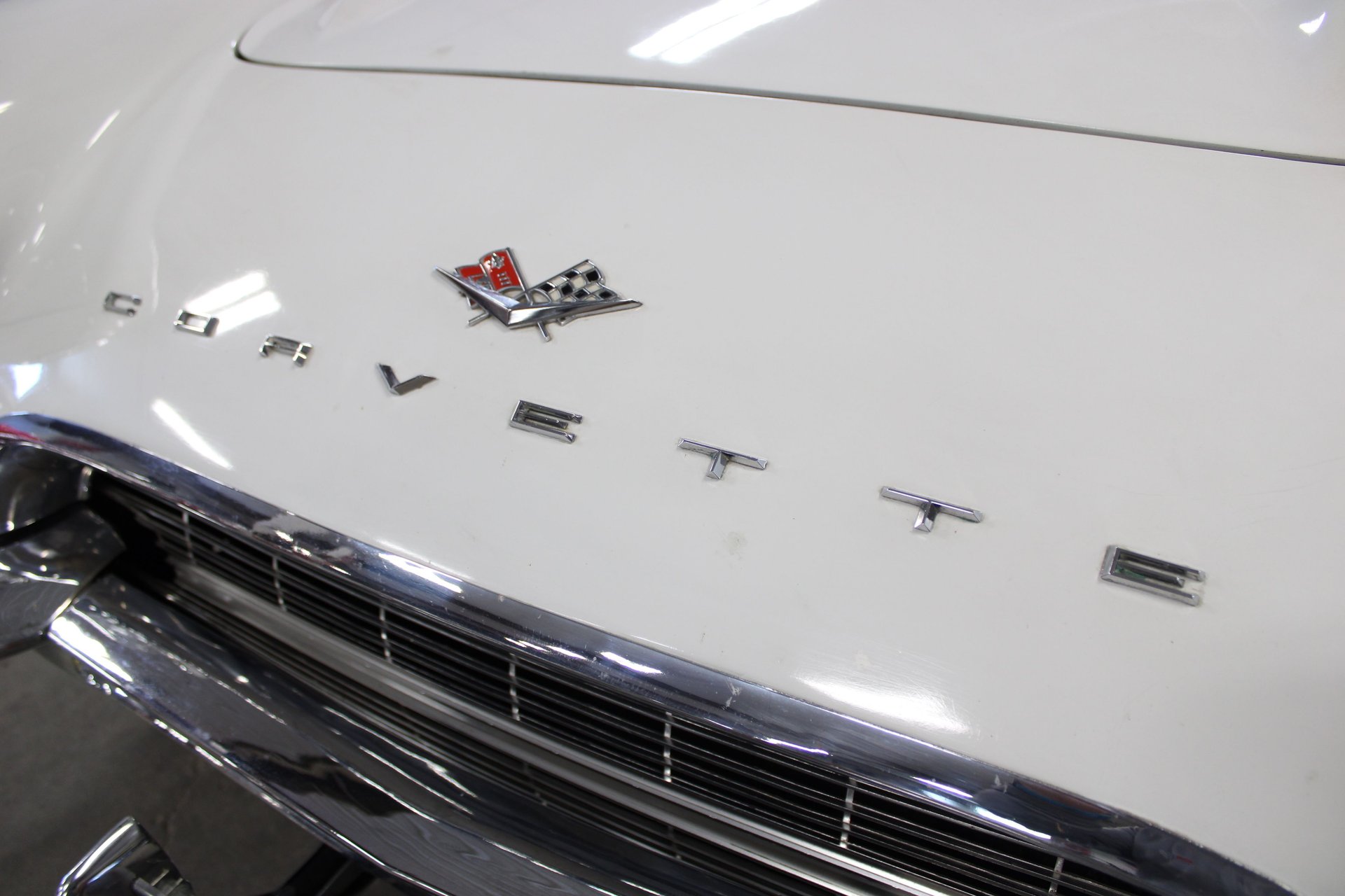 1961 Chevrolet Corvette photo 18