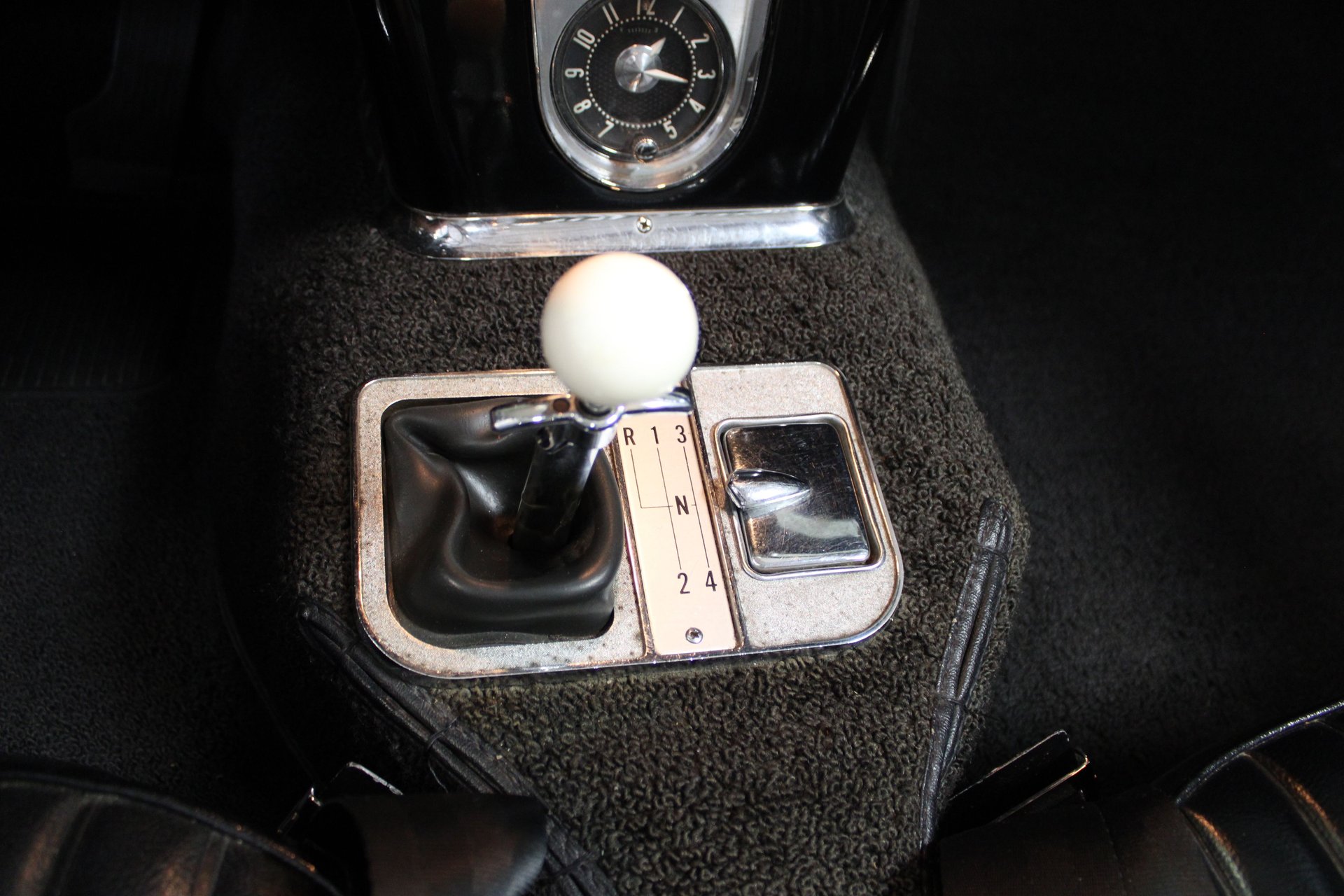 1961 Chevrolet Corvette photo 49