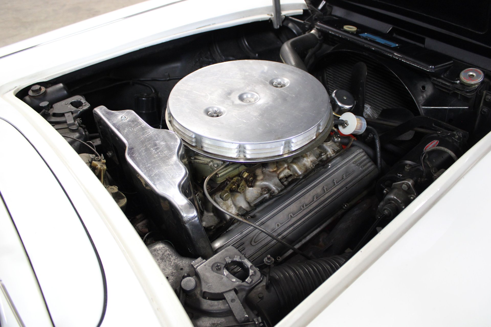 1961 Chevrolet Corvette photo 61