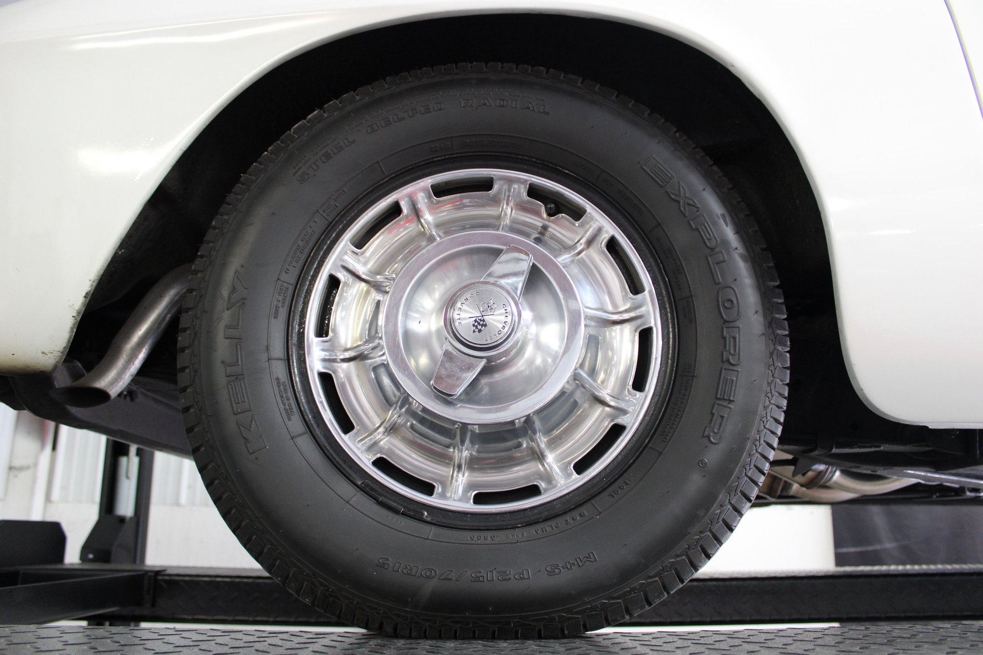1961 Chevrolet Corvette photo 72