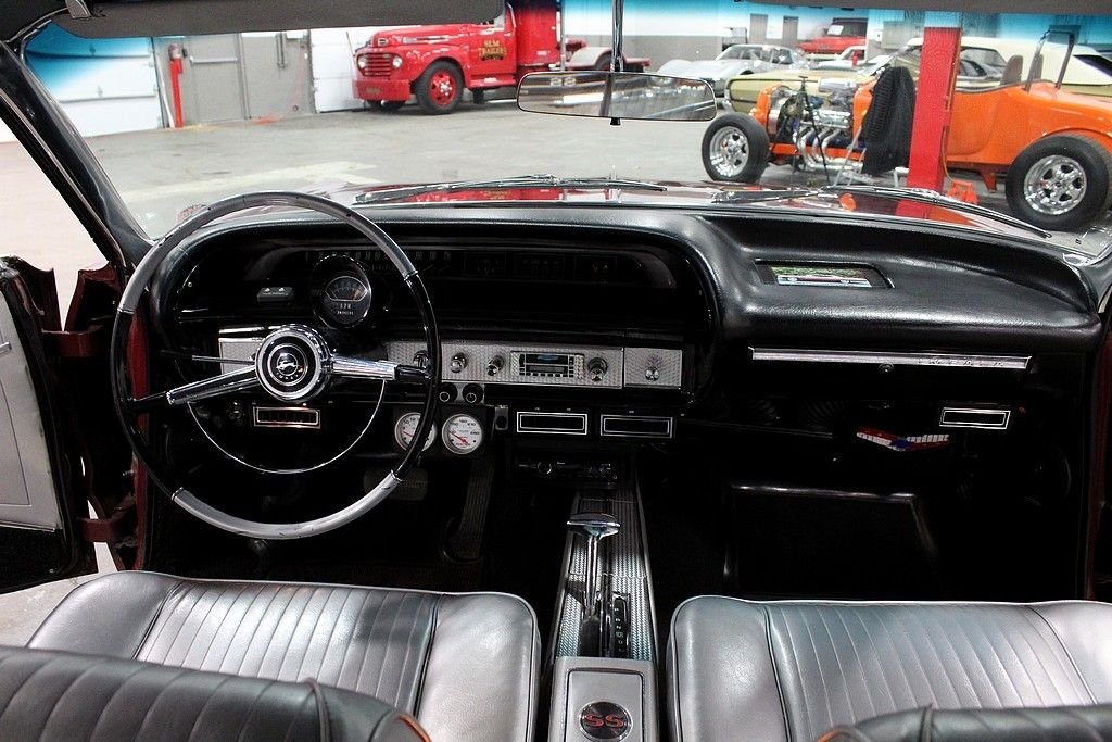 1964 Chevrolet Impala SS photo 20