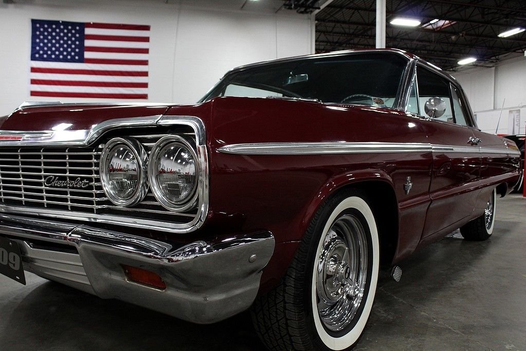 1964 Chevrolet Impala SS photo 30