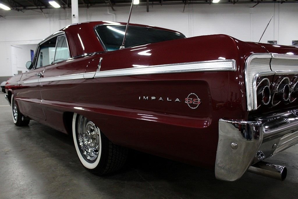 1964 Chevrolet Impala SS photo 31