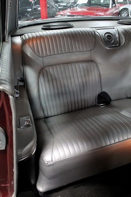 1964 Chevrolet Impala SS photo 37