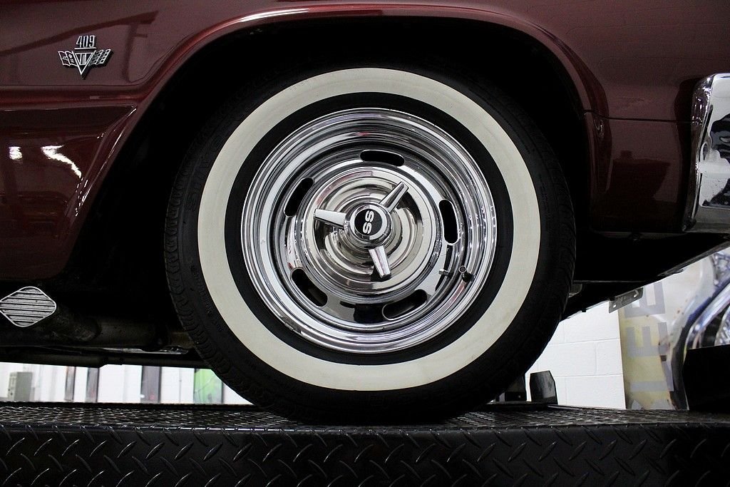 1964 Chevrolet Impala SS photo 86