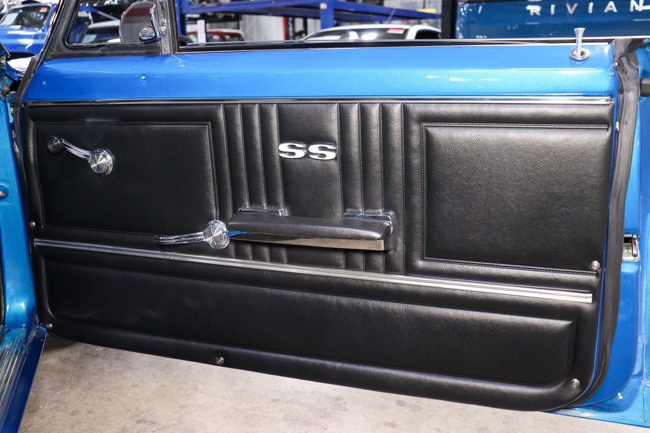 1967 Chevrolet Camaro Pro Touring photo 16