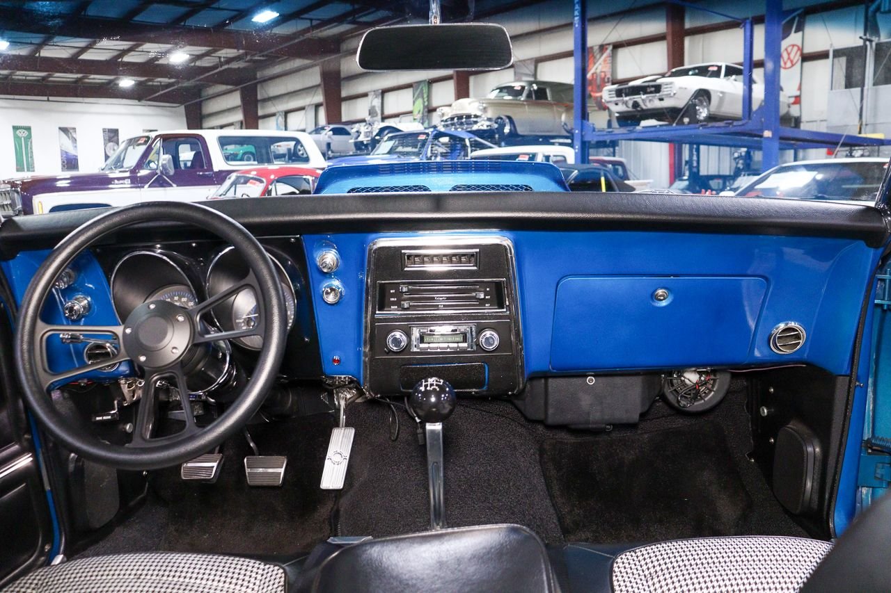 1967 Chevrolet Camaro Pro Touring photo 39