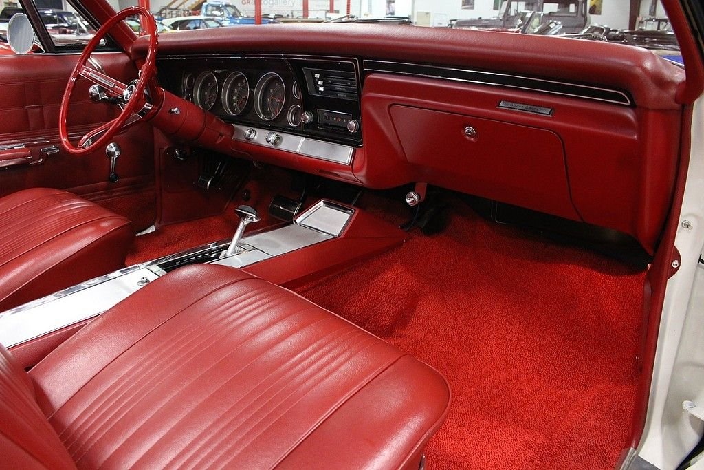 1967 Chevrolet Impala SS 427 photo 12