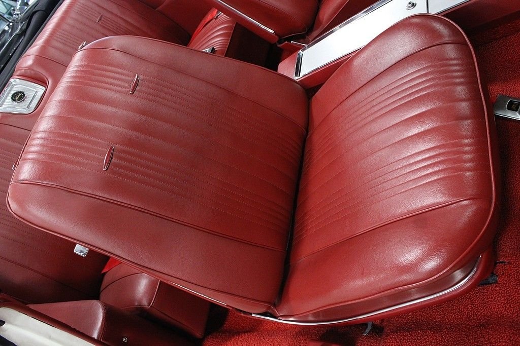 1967 Chevrolet Impala SS 427 photo 33