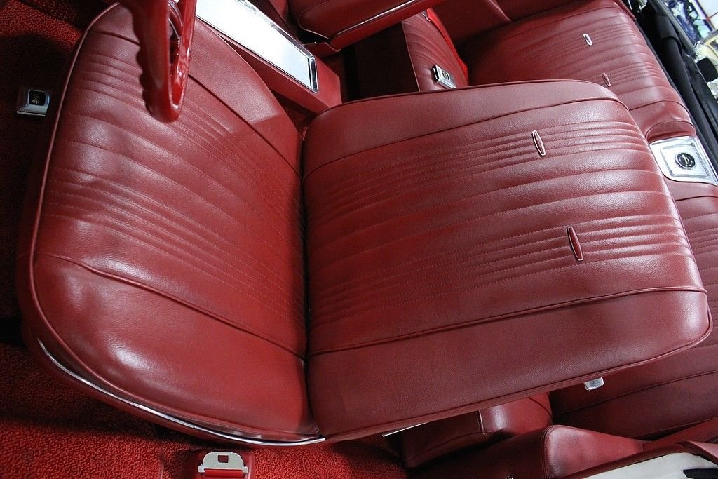 1967 Chevrolet Impala SS 427 photo 35
