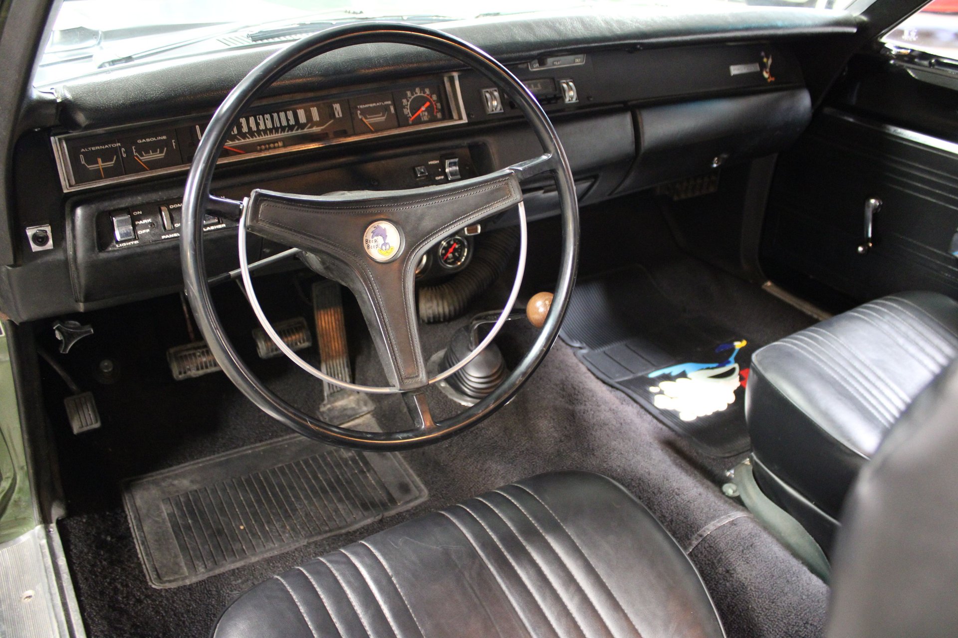 1969 Plymouth Roadrunner photo 32