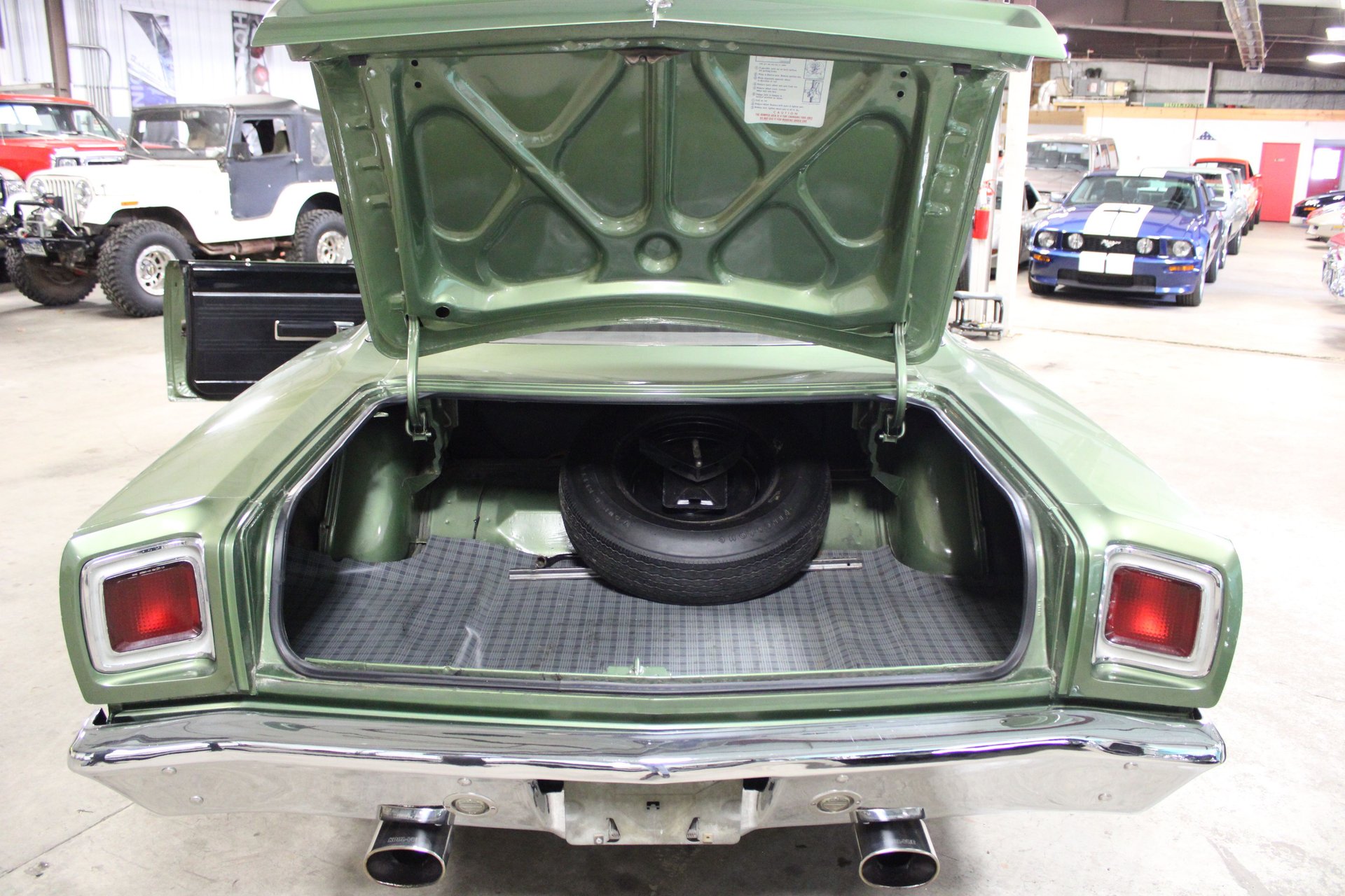 1969 Plymouth Roadrunner photo 40